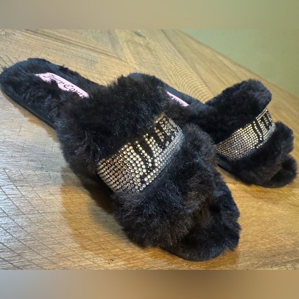 Juicy Couture “Halo” Black Faux Fur Rhinestone Detail Statement Loungewear Sz 6 - Picture 10 of 10